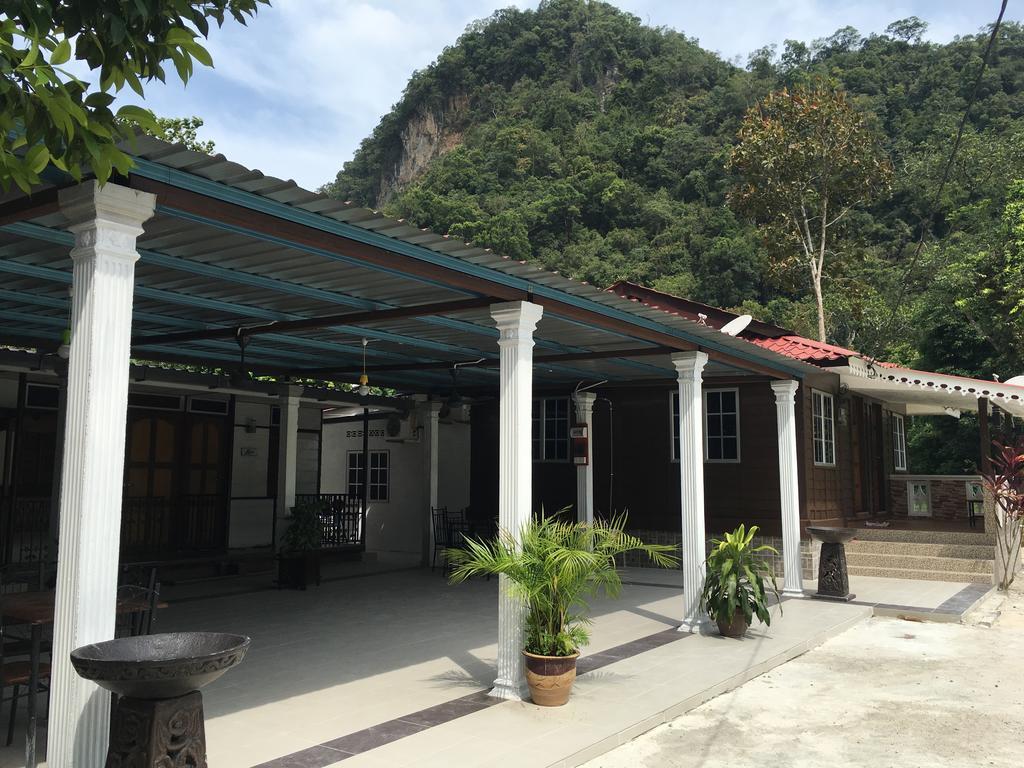 Sri Kilim Resthouse&Homestay Langkawi Bagian luar foto